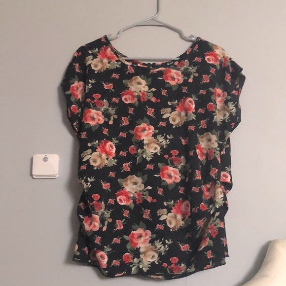 love J Tops - Floral blouse